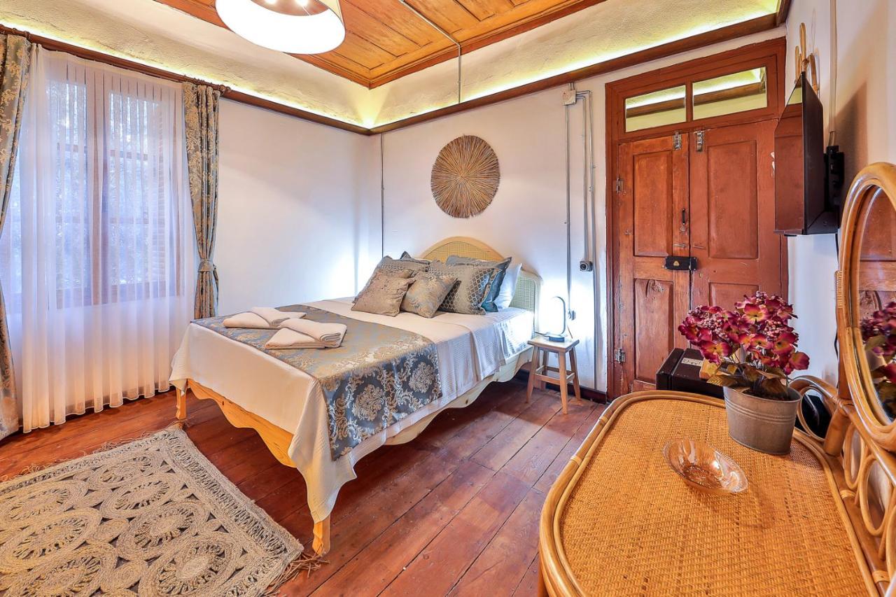 Ibrahim Serin Konagi Hotel Kaş Ngoại thất bức ảnh
