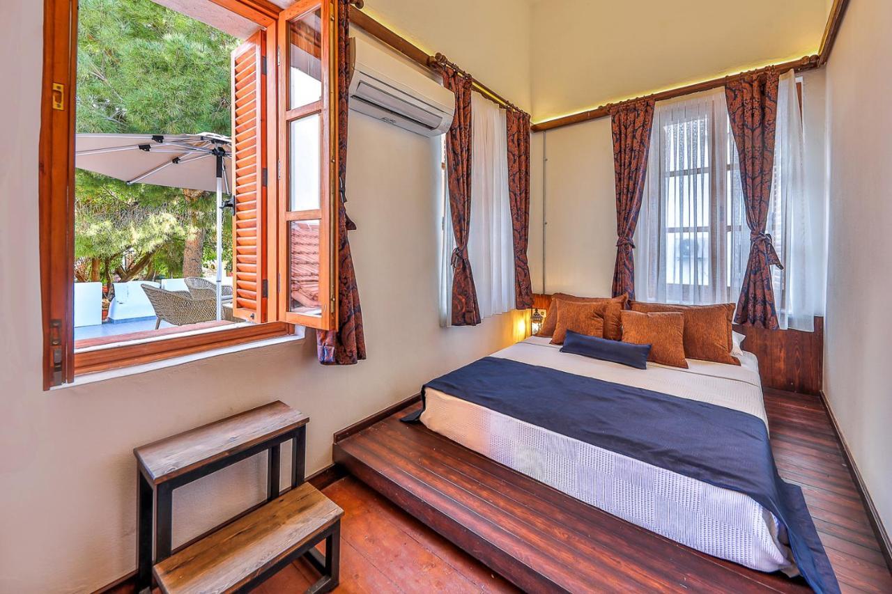 Ibrahim Serin Konagi Hotel Kaş Ngoại thất bức ảnh